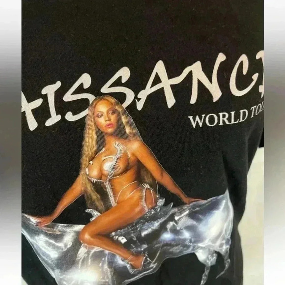 2023 Beyonce Renaissance Official World Tour Concert T-Shirt Billboard Size M - Picture 3 of 12